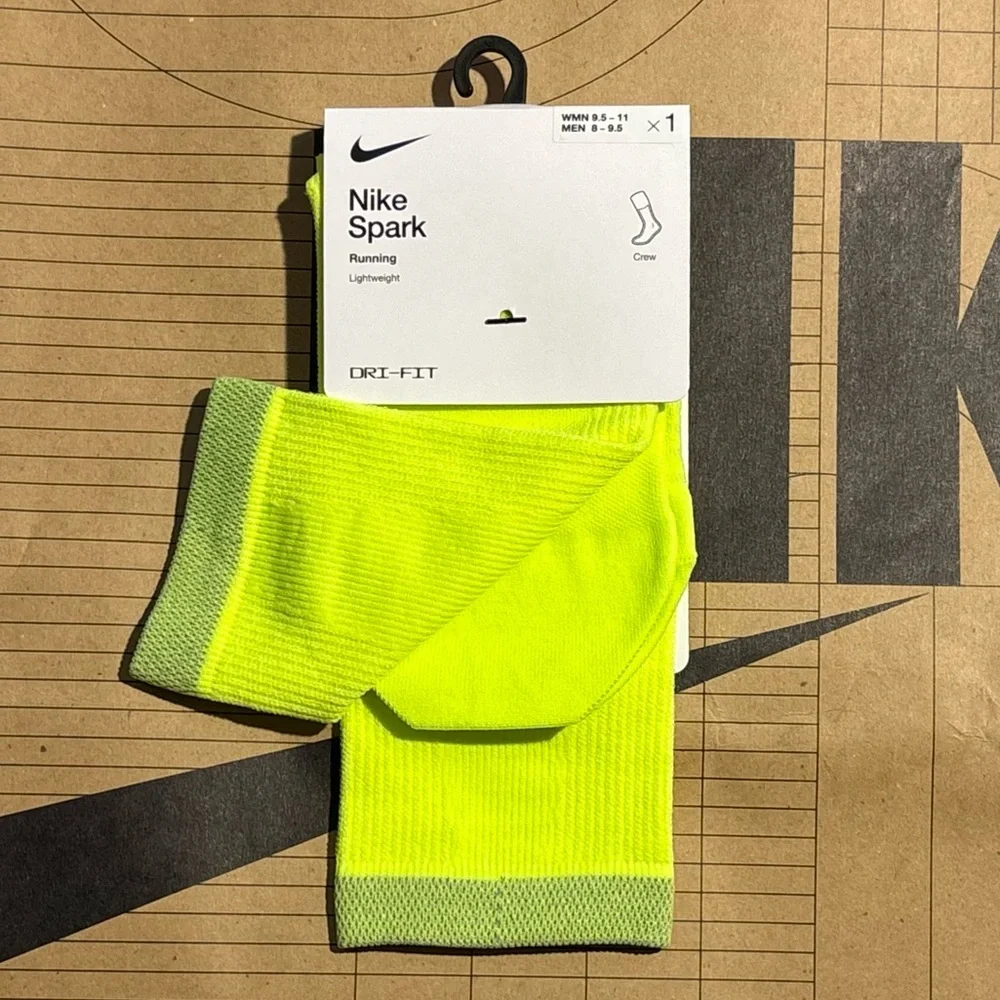 Nike Spark Running Lightweight Crew Socks DA3584-702 Neon Bright Volt reflective